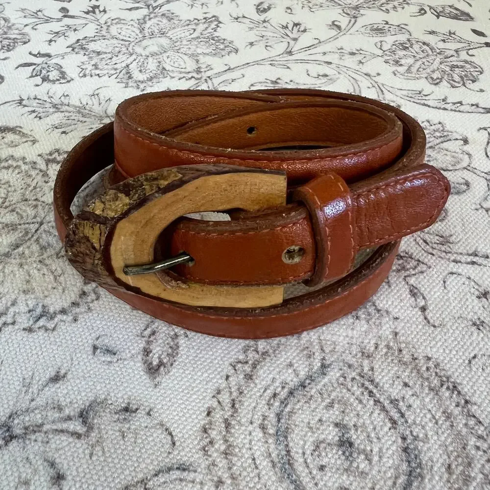 Leather Belt Vintage Brown Unique Raw Wooden Buckle thin 70s Cottage Core Sz 30